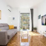L&S Superior Apartment With Balcony Near Old Town And Bacvice Beach Apartment