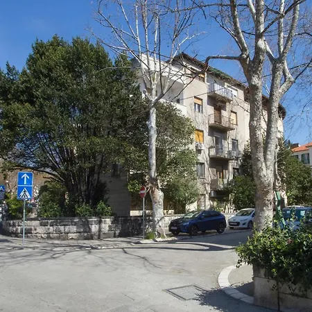 Apartament L&s Superior With Balcony & Free Parking Near Old Town And Bacvice